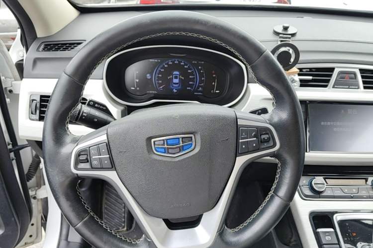 Used Geely Auto Emgrand X7 Sport 2020 1.8TD DCT Two-Wheel Drive Smart Connect 4G-Enabled Version Steering Wheel