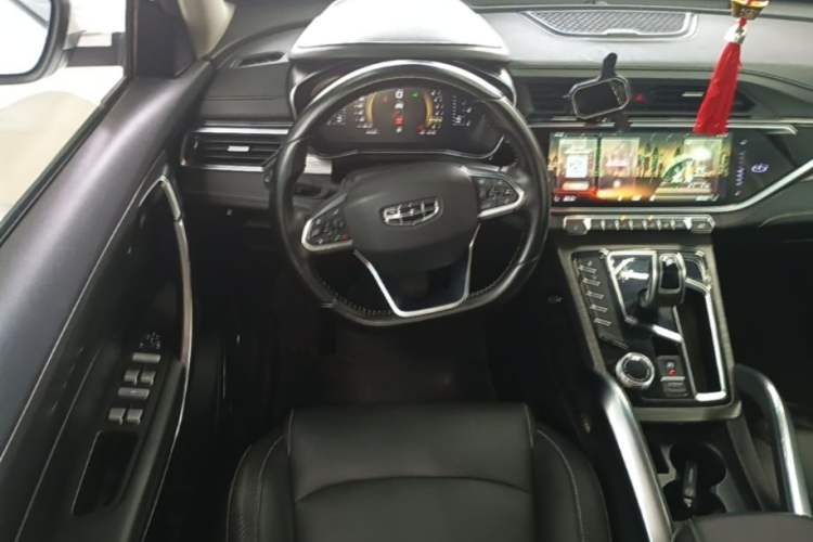 Used Geely Auto Emgrand X7 Sport 2020 1.5TD Automatic Smart Connect PRO Steering Wheel
