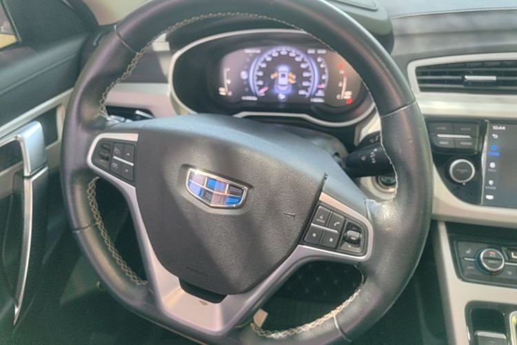 Used Geely Auto Emgrand X7 Sport 2020 1.8TD DCT Two-Wheel Drive Smart Connect 4G-Enabled Version Steering Wheel