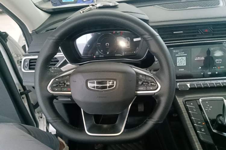 Used Geely Auto Emgrand X7 Sport 2020 1.8TD DCT ZhiZun PRO Steering Wheel