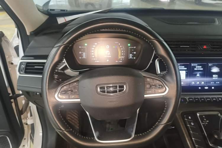 Used Geely Auto Emgrand X7 Sport 2020 1.5TD Automatic Smart Connect PRO Steering Wheel