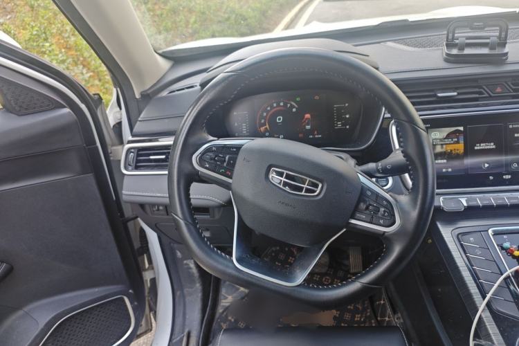Used Geely Auto Emgrand X7 Sport 2020 1.5TD Automatic Smart Connect PRO Steering Wheel
