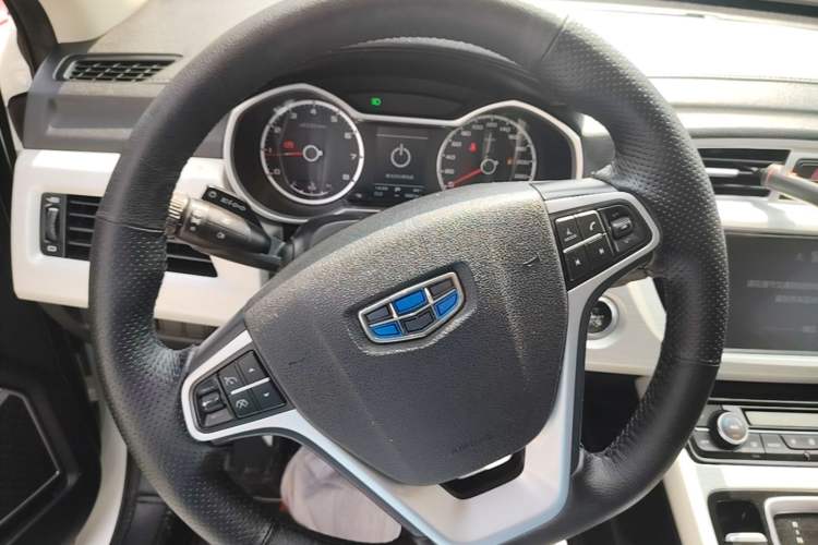 Used Geely Auto Emgrand X7 Sport 2020 1.8TD DCT Two-Wheel Drive Zhiya Model Steering Wheel