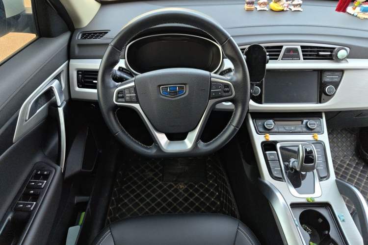 Used Geely Auto Emgrand X7 Sport 2020 1.8TD DCT Two-Wheel Drive Smart Connect 4G-Enabled Version Steering Wheel