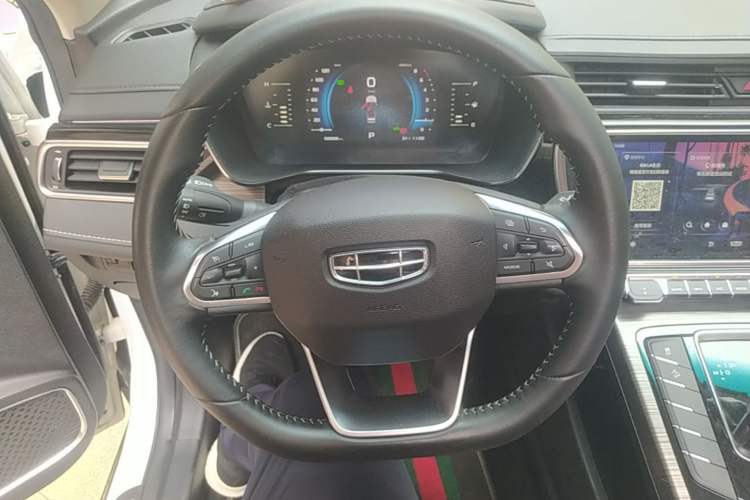 Used Geely Auto Emgrand X7 Sport 2020 1.5TD Automatic Smart Connect PRO Steering Wheel