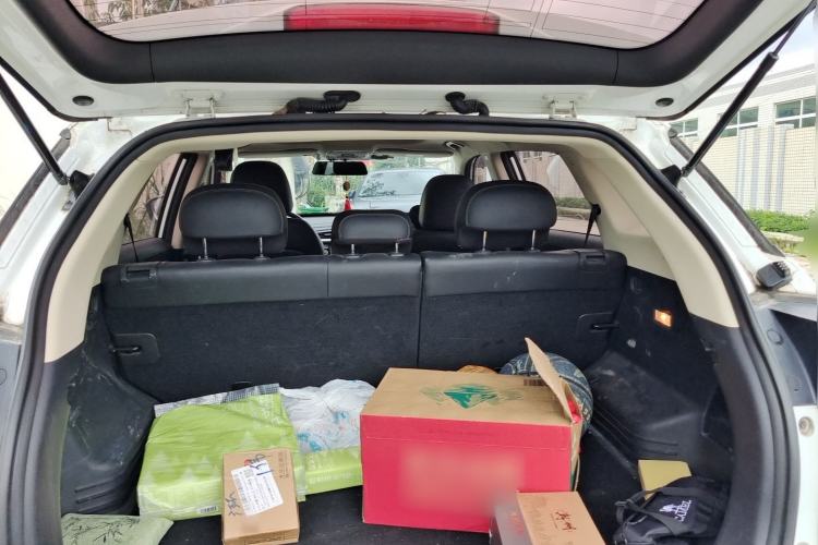 Used Geely Auto Emgrand X7 Sport 2020 1.8TD DCT Two-Wheel Drive Smart Connect 4G-Enabled Version Trunk