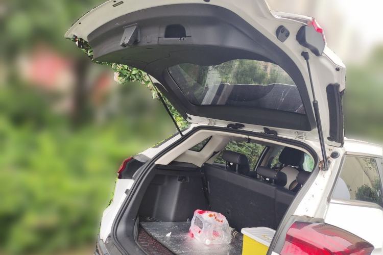Used Geely Auto Emgrand X7 Sport 2020 1.8TD DCT Smart Connect PRO Trunk