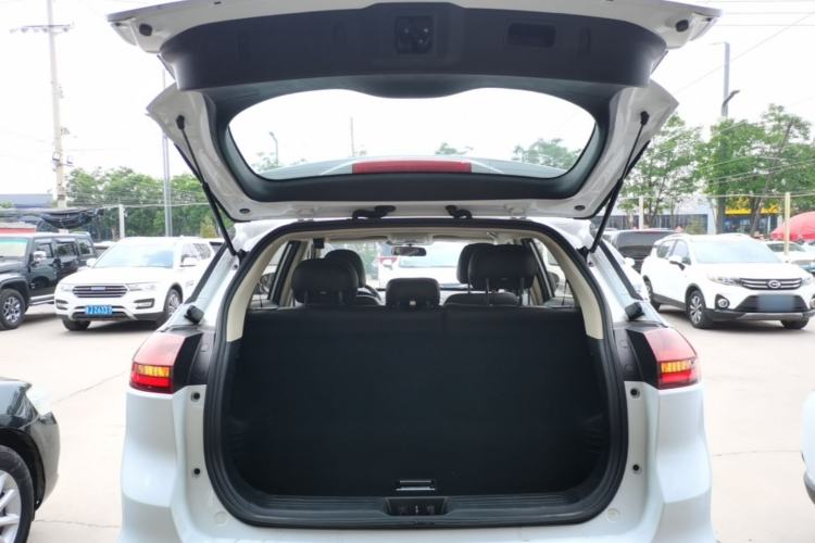 Used Geely Auto Emgrand X7 Sport 2020 1.8TD DCT Two-Wheel Drive Smart Connect 4G-Enabled Version Trunk