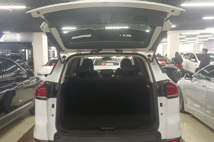 Used Geely Auto Emgrand X7 Sport 2020 1.8TD DCT Smart Connect PRO Trunk