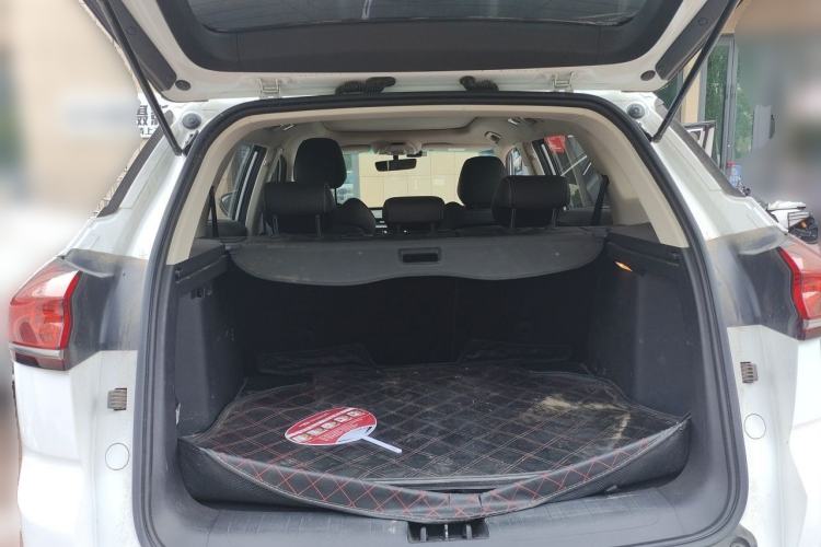 Used Geely Auto Emgrand X7 Sport 2020 1.5TD Automatic Smart Connect PRO Trunk