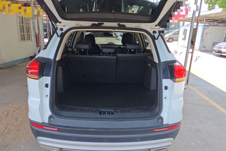 Used Geely Auto Emgrand X7 Sport 2020 1.8TD DCT Smart Connect PRO Trunk