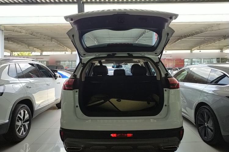 Used Geely Auto Emgrand X7 Sport 2020 1.8TD DCT Two-Wheel Drive Smart Connect 4G-Enabled Version Trunk