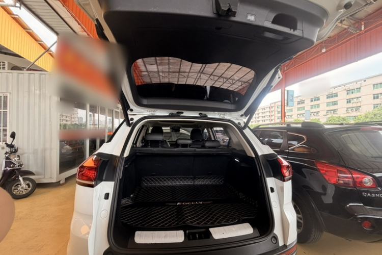Used Geely Auto Emgrand X7 Sport 2020 1.8TD DCT ZhiZun PRO Trunk