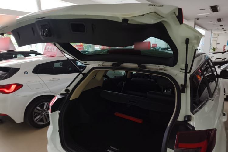Used Geely Auto Emgrand X7 Sport 2020 1.8TD DCT Two-Wheel Drive Smart Connect 4G-Enabled Version Trunk