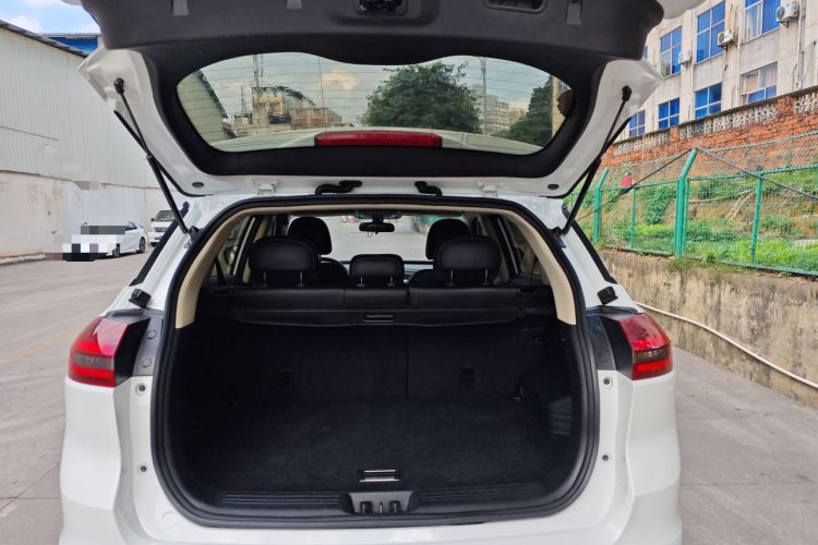 Used Geely Auto Emgrand X7 Sport 2020 1.8TD DCT Two-Wheel Drive Smart Connect 4G-Enabled Version Trunk
