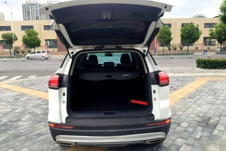 Used Geely Auto Emgrand X7 Sport 2020 1.8TD DCT Smart Connect PRO Trunk
