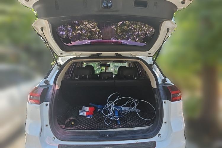 Used Geely Auto Emgrand X7 Sport 2020 1.8TD DCT Two-Wheel Drive Smart Connect 4G-Enabled Version Trunk