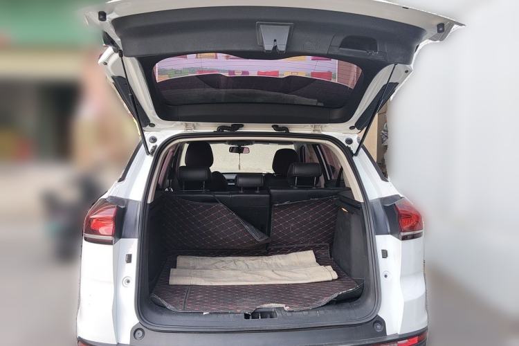 Used Geely Auto Emgrand X7 Sport 2020 1.8TD DCT Smart Connect PRO Trunk