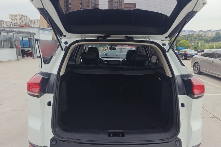 Used Geely Auto Emgrand X7 Sport 2020 1.8TD DCT Smart PRO Trunk