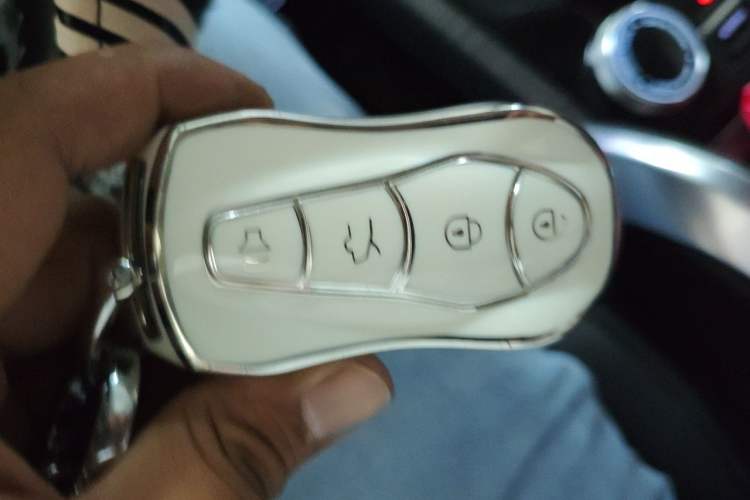 Used Geely Auto Emgrand X7 Sport 2020 1.8TD DCT Smart PRO Vehicle Key