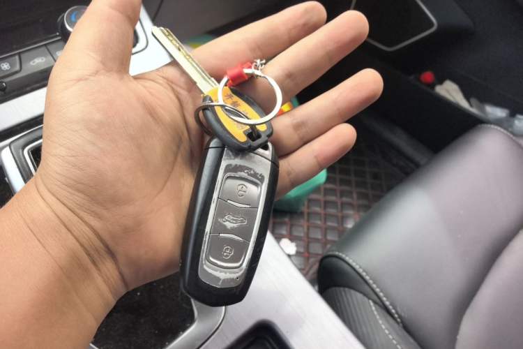 Used Geely Auto Emgrand X7 Sport 2020 1.8TD DCT Two-Wheel Drive Zhiya Model Vehicle Key