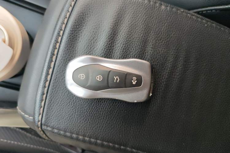 Used Geely Auto Emgrand X7 Sport 2020 1.8TD DCT Smart PRO Vehicle Key