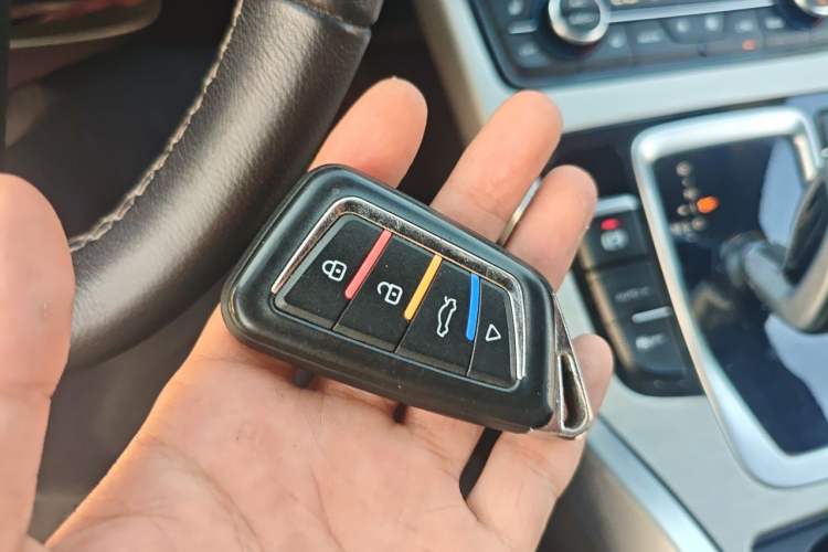 Used Geely Auto Emgrand X7 Sport 2020 1.8TD DCT Two-Wheel Drive Zhiya Model Vehicle Key