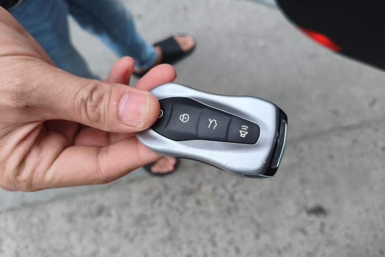 Used Geely Auto Emgrand X7 Sport 2020 1.8TD DCT Smart Connect PRO Vehicle Key