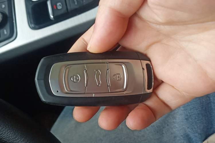 Used Geely Auto Emgrand X7 Sport 2020 1.8TD DCT Two-Wheel Drive Zhiya Model Vehicle Key
