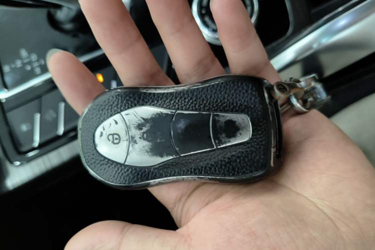 Used Geely Auto Emgrand X7 Sport 2020 1.8TD DCT Smart PRO Vehicle Key