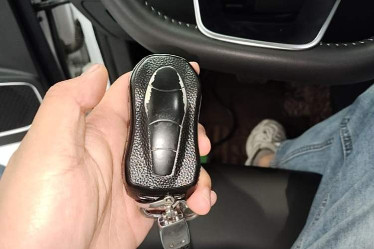 Used Geely Auto Emgrand X7 Sport 2020 1.8TD DCT Smart Connect PRO Vehicle Key