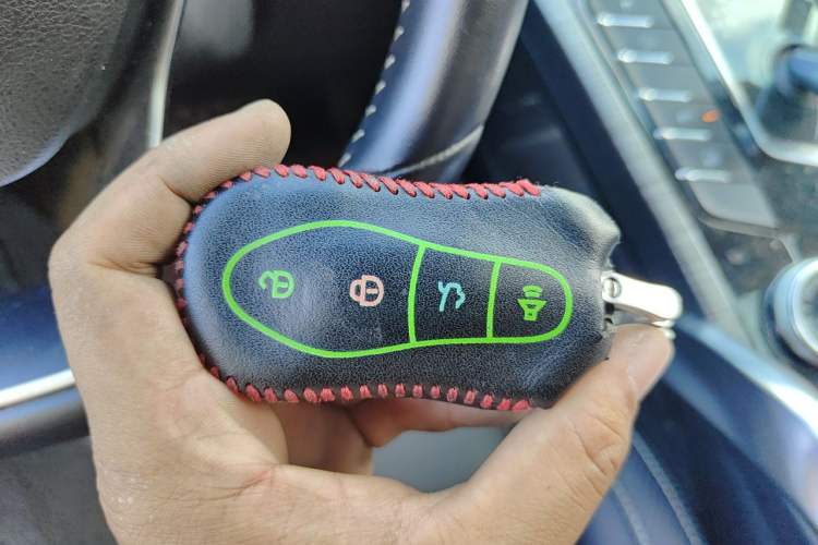 Used Geely Auto Emgrand X7 Sport 2020 1.8TD DCT ZhiZun PRO Vehicle Key