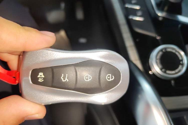 Used Geely Auto Emgrand X7 Sport 2020 1.8TD DCT Smart PRO Vehicle Key