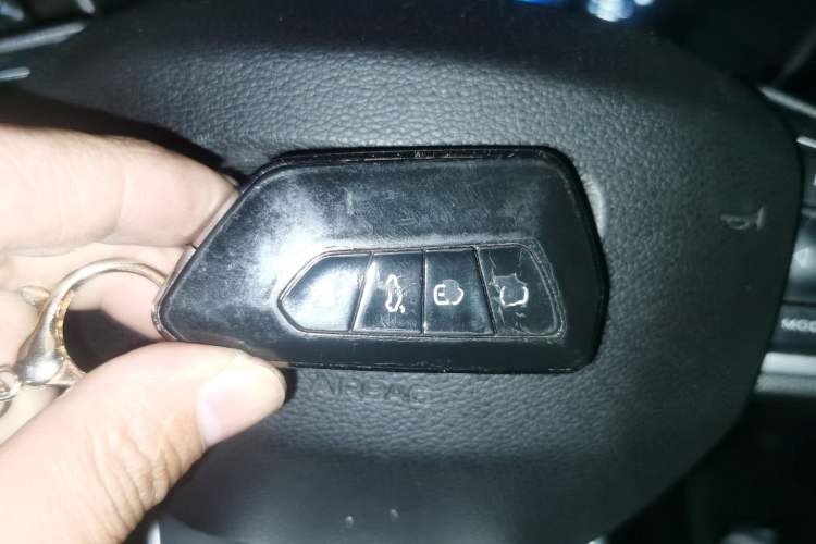 Used Geely Auto Emgrand X7 Sport 2020 1.8TD DCT Smart Connect PRO Vehicle Key