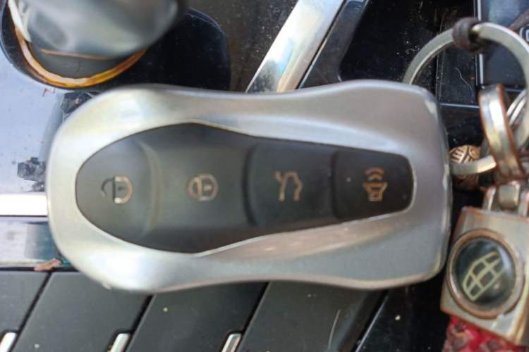 Used Geely Auto Emgrand X7 Sport 2020 1.8TD DCT Smart Connect PRO Vehicle Key