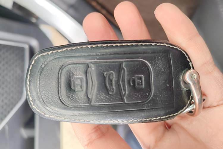 Used Geely Auto Emgrand X7 Sport 2020 1.8TD DCT Two-Wheel Drive Zhiya Model Vehicle Key