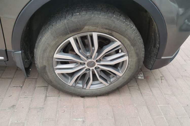Used Geely Auto Emgrand X7 Sport 2020 1.8TD DCT Smart PRO Right Front Wheel Hub