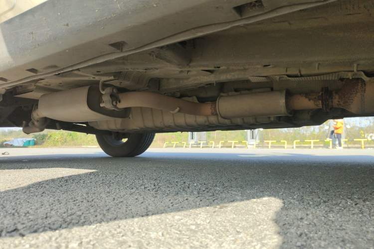 Used Geely Auto Emgrand X7 Sport 2020 1.8TD DCT Two-Wheel Drive Smart Connect 4G-Enabled Version Right Side Sill