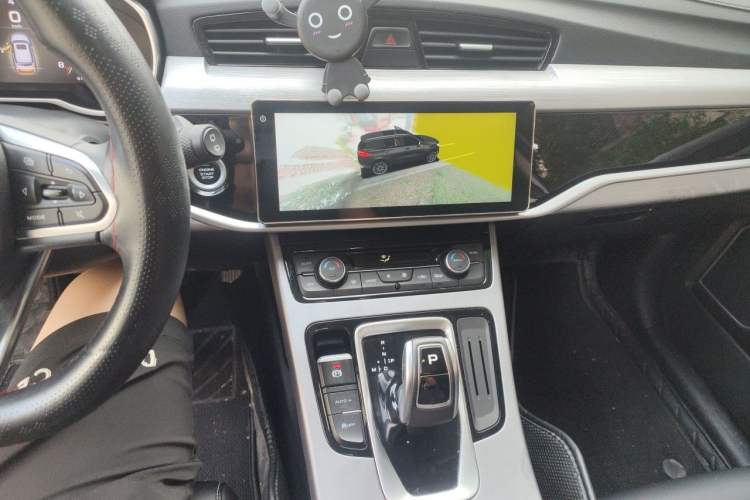 Used Geely Auto Emgrand X7 Sport 2021 1.8TD DCT Two-Wheel Drive Asian Games Comfort Edition Audio And AC Panel