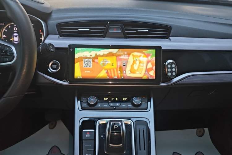 Used Geely Auto Emgrand X7 Sport 2021 1.8TD DCT Two-Wheel Drive Asian Games Comfort Edition Audio And AC Panel