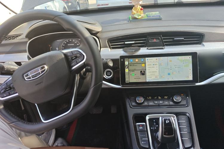 Used Geely Auto Emgrand X7 Sport 2021 1.8TD DCT Two-Wheel Drive Asian Games Edition Center Console