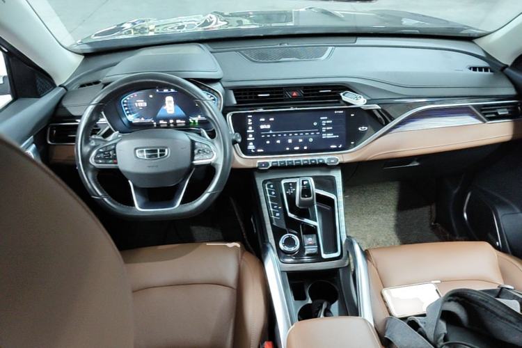 Used Geely Auto Emgrand X7 Sport 2021 1.8TD DCT Two-Wheel Drive Asian Games Comfort Edition Center Console