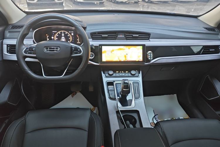 Used Geely Auto Emgrand X7 Sport 2021 1.8TD DCT Two-Wheel Drive Asian Games Comfort Edition Center Console