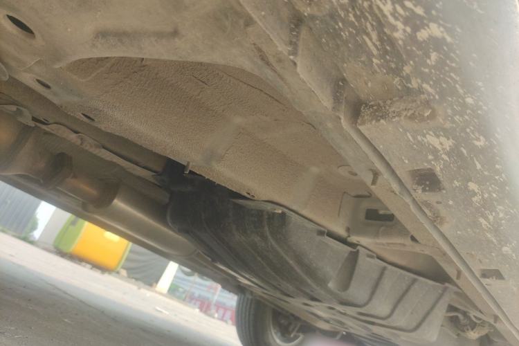 Used Geely Auto Emgrand X7 Sport 2021 Million Edition 1.8TD Manual Two-Wheel Drive Comfort Model Chassis Front Left