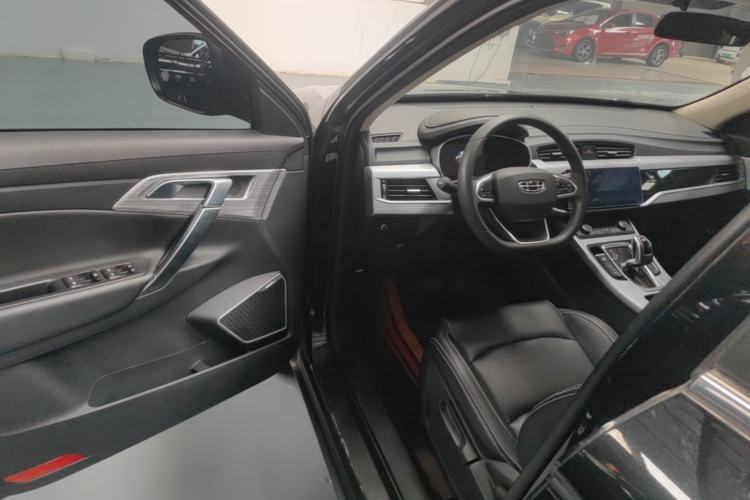 Used Geely Auto Emgrand X7 Sport 2021 Million Edition 1.8TD DCT Two-Wheel Drive Comfort Model Driver Seat