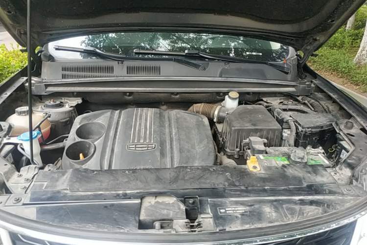 Used Geely Auto Emgrand X7 Sport 2021 Million Edition 1.8TD DCT Two-Wheel Drive Comfort Model Engine Bay