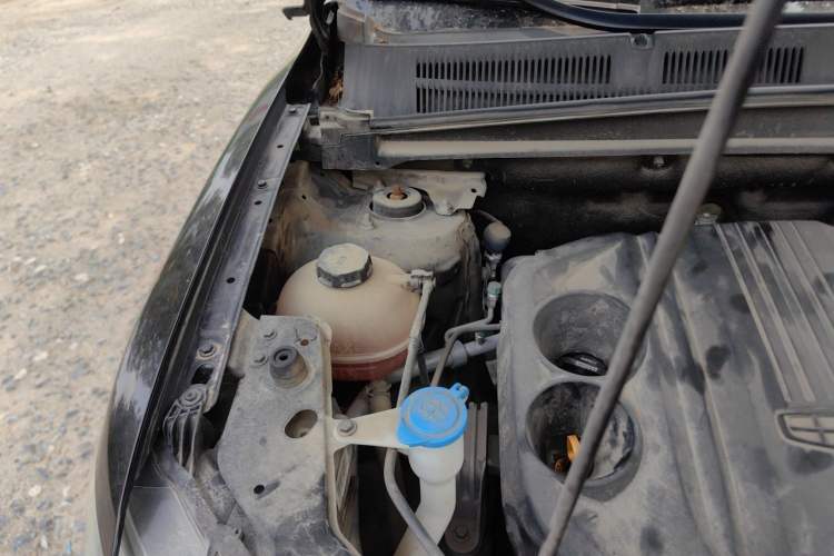 Used Geely Auto Emgrand X7 Sport 2021 1.8TD DCT Two-Wheel Drive Asian Games Edition Engine Bay Right