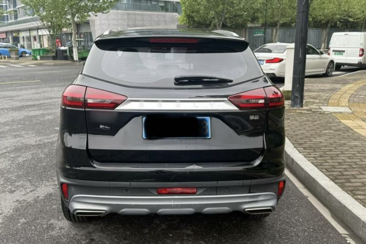 Used Geely Auto Emgrand X7 Sport 2021 Million Edition 1.8TD DCT Two-Wheel Drive Luxury Model Exterior 3