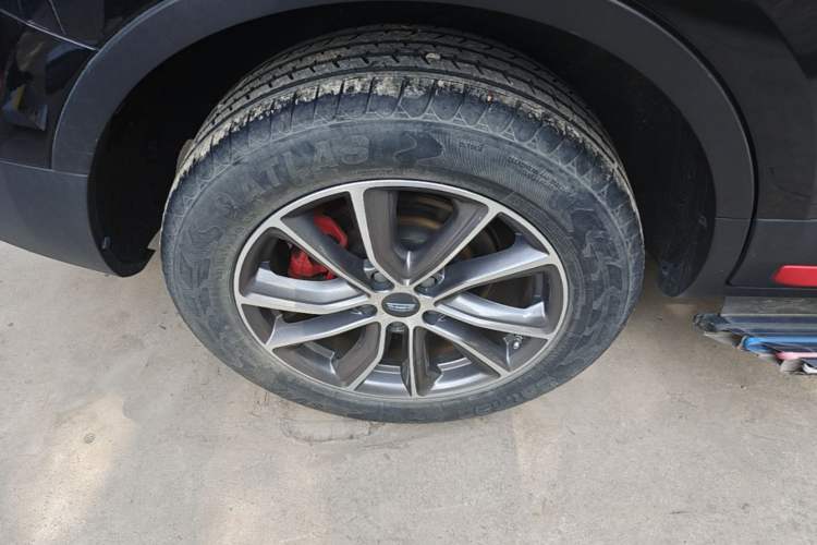 Used Geely Auto Emgrand X7 Sport 2021 1.8TD DCT Two-Wheel Drive Asian Games Edition Exterior 4