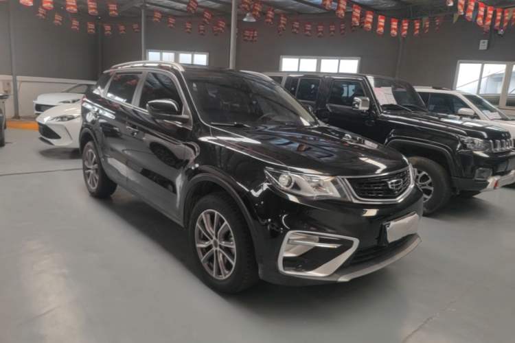 Used Geely Auto Emgrand X7 Sport 2021 Million Edition 1.8TD DCT Two-Wheel Drive Comfort Model Front Right 45 Deg